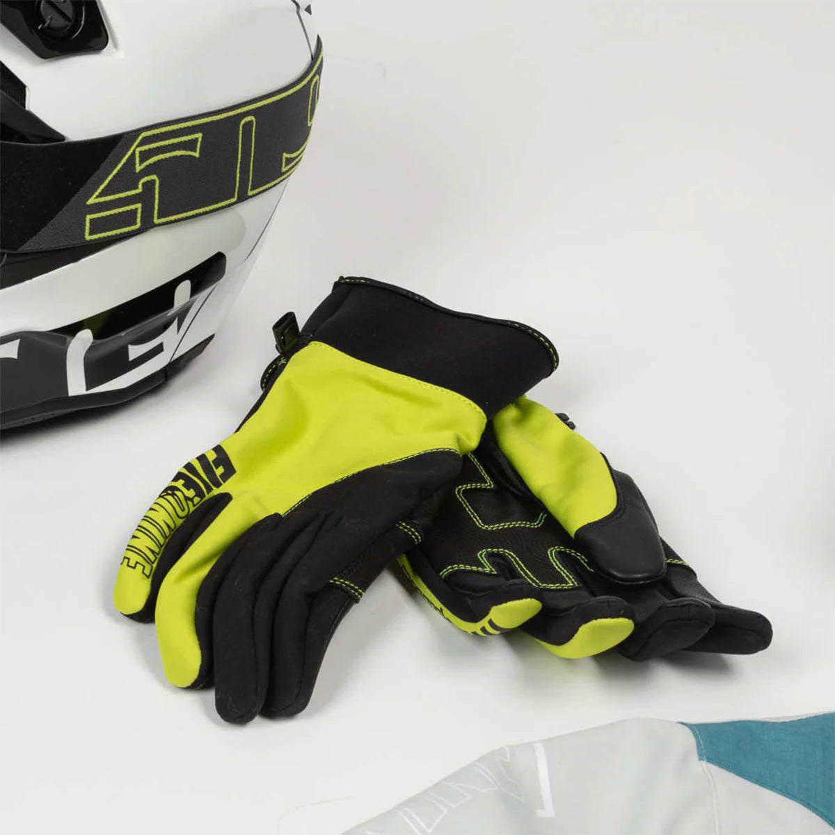 Factor Pro Gloves