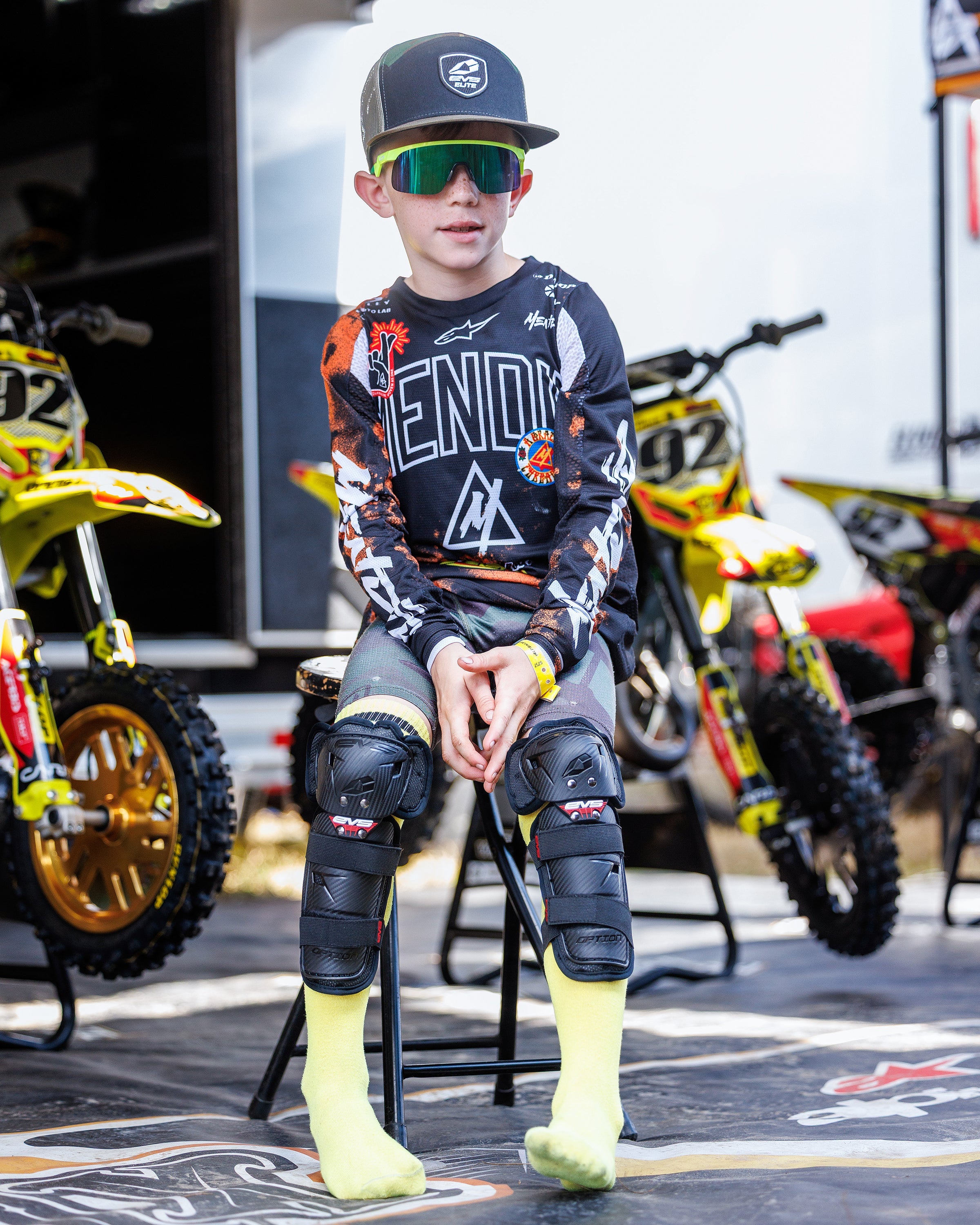 Youth Option Knee Guard